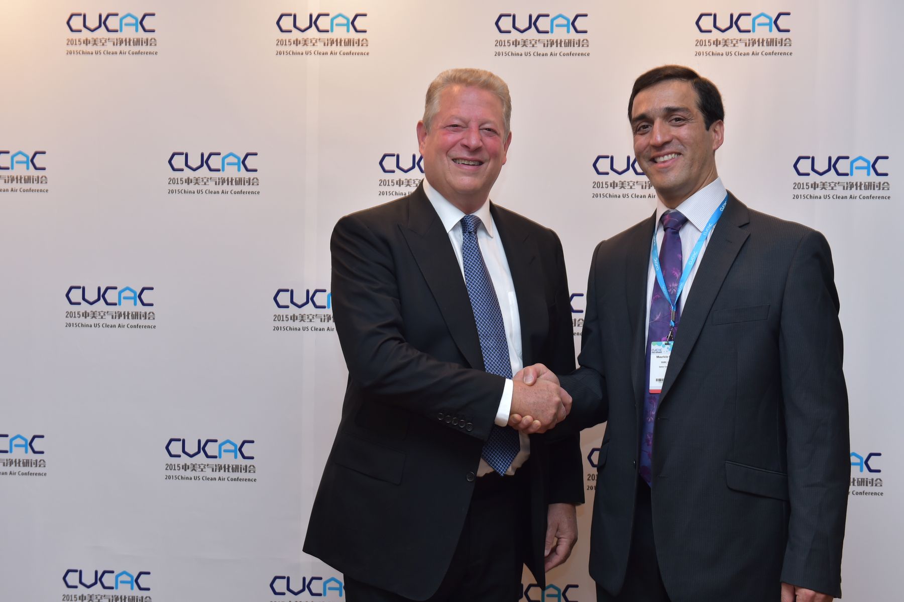 Al Gore y M Osses