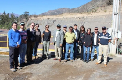 Alumnos del Magíster en Economía Energética visitan Central Hidroeléctrica Guayacán